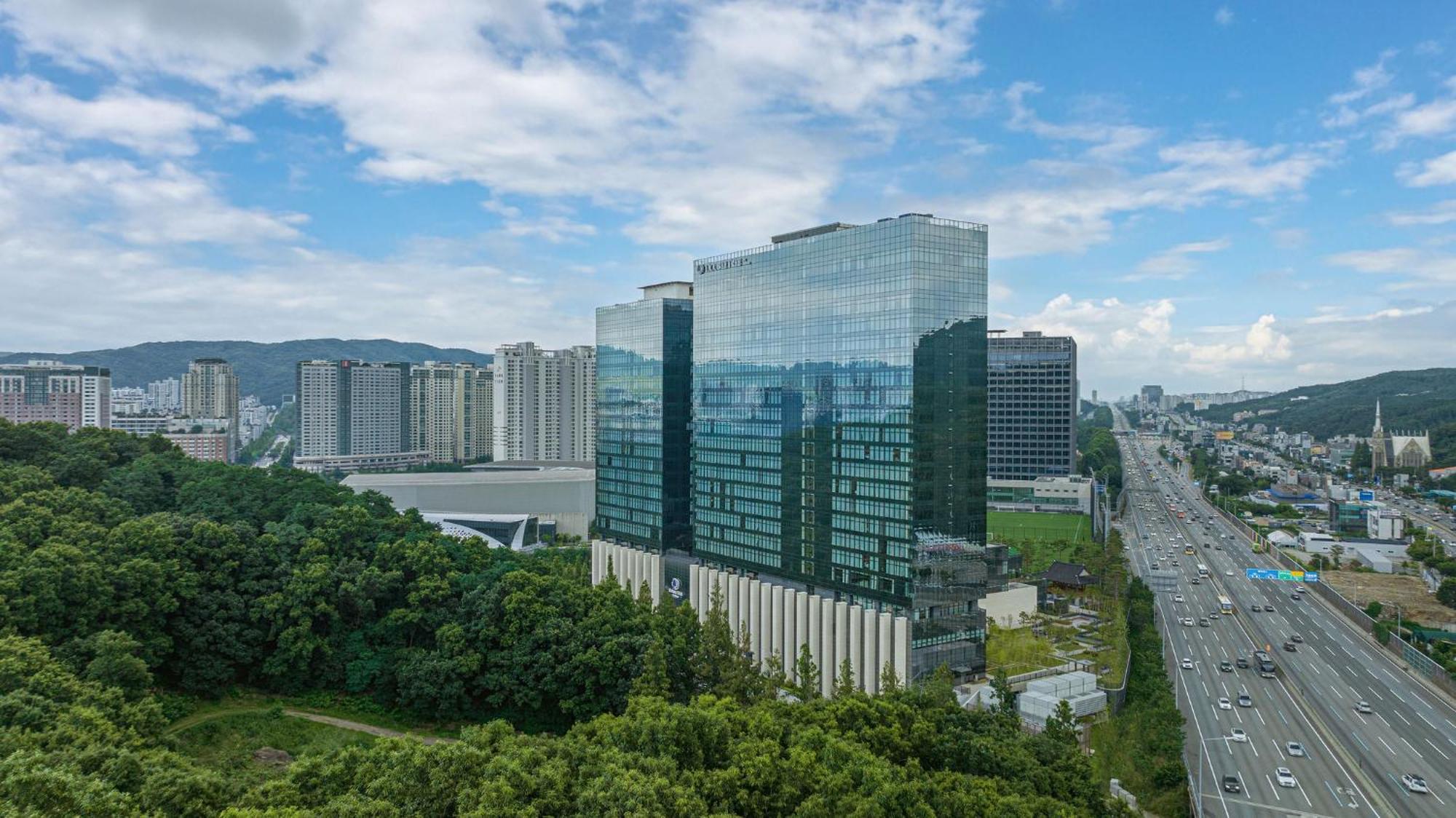 Doubletree By Hilton Seoul Pangyo Hotel Szongnam Kültér fotó