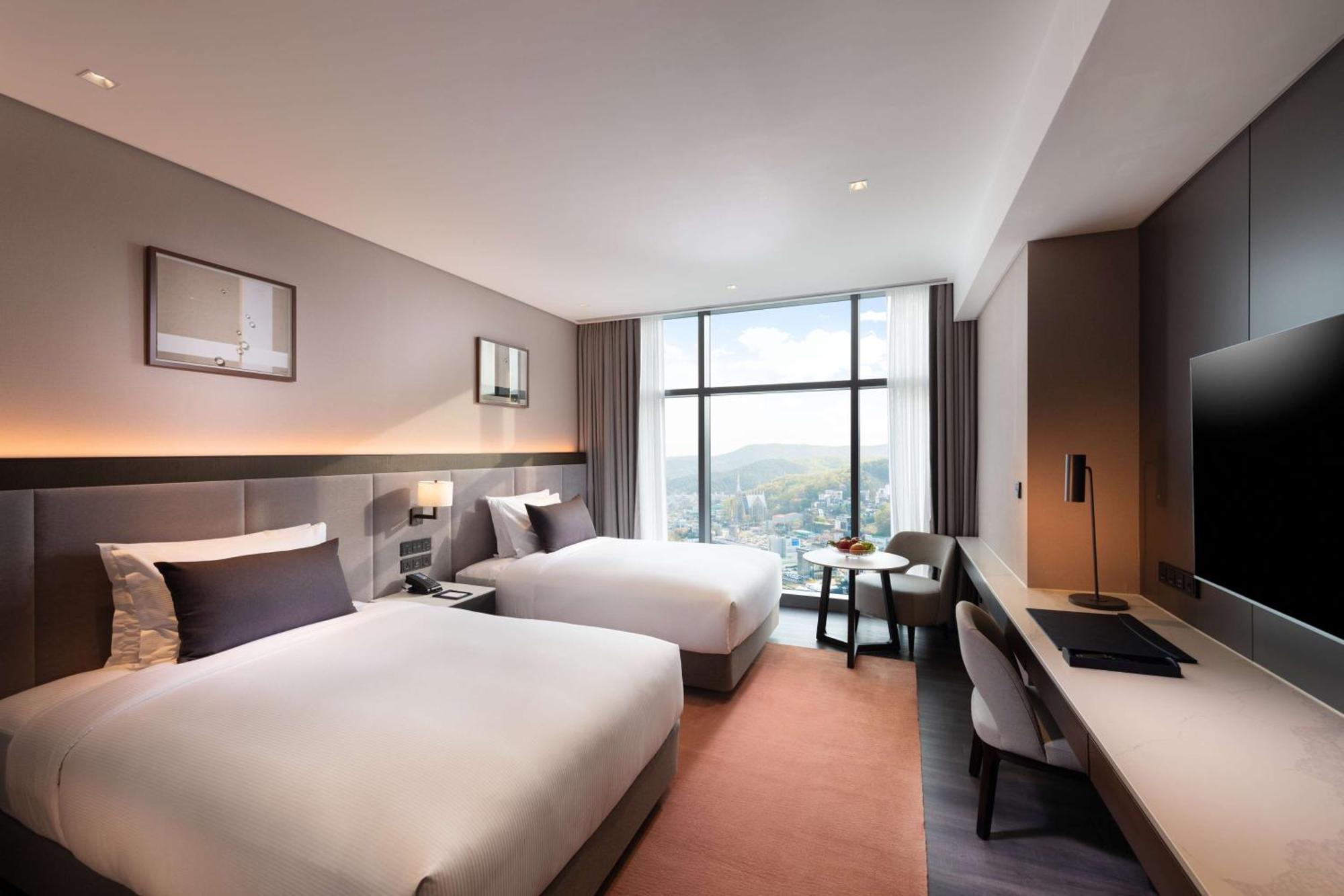 Doubletree By Hilton Seoul Pangyo Hotel Szongnam Kültér fotó